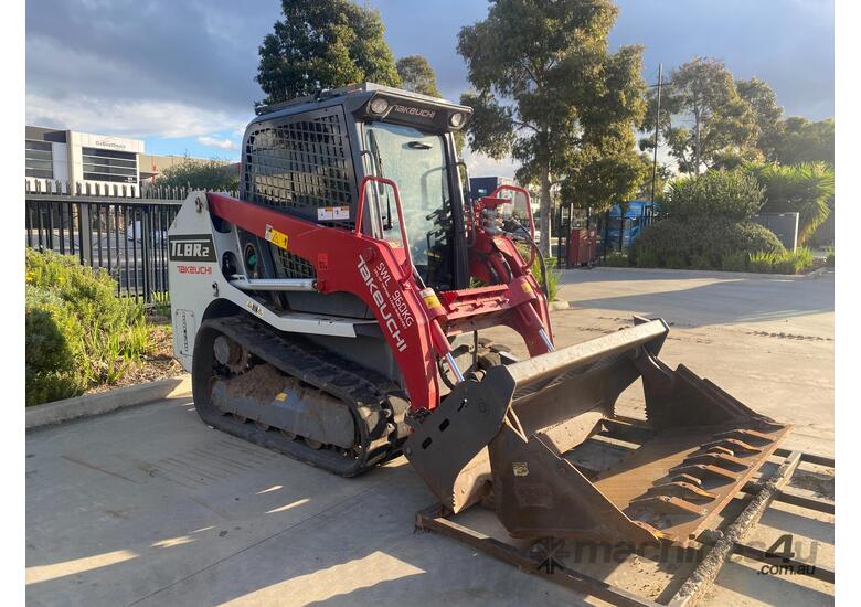 caption Takeuchi TL8R2 Skid Steer Loader - Near New Condition!