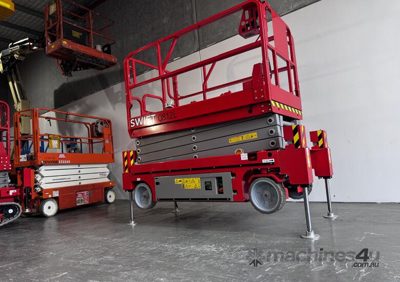 Swift 26Ft Electric Scissor Lift with Outriggers image 4
