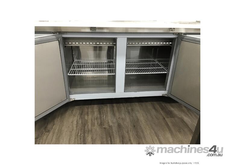 Thermaster Three Door Cold Bench Salad Station 6x1/1 GN Pans PG210FA-XB