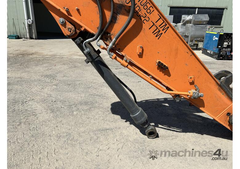 caption 2020 Doosan DX225LC Excavator