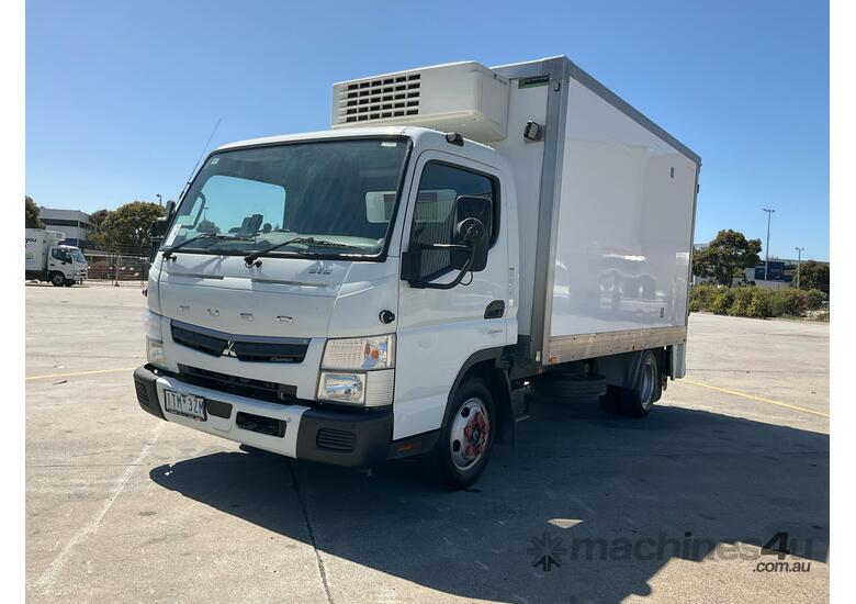 caption 2021 Mitsubishi Fuso Canter 515 Refrigerated Pantech