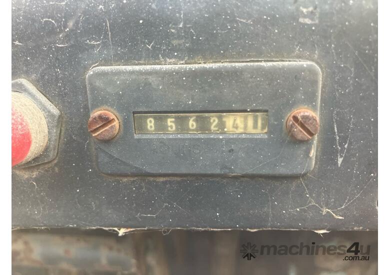 caption 1992 Clark C500Y100 Forklift (Solid Tyre)