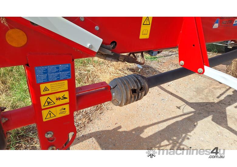 caption 2018 Pottinger TOP762C Trailed Double Rotary Rake