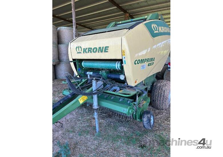 caption Krone Comprima V150 Hay Baler