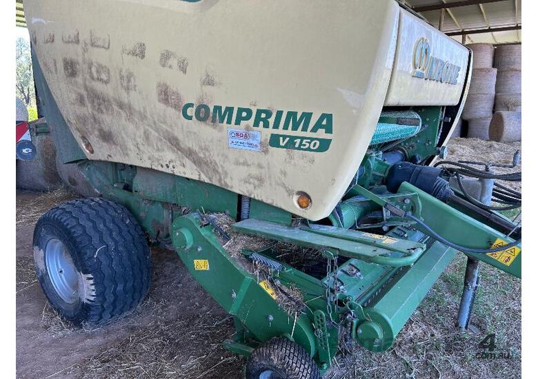 caption Krone Comprima V150 Hay Baler