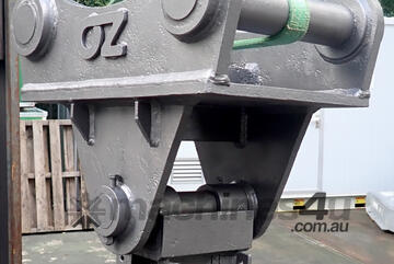 30-50 ton (100mm pin) OZ Buckets Excavator Auger Headstock Hitch Mount