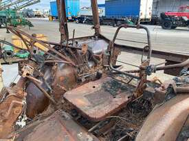 TYM Tractor / Loader - picture0' - Click to enlarge