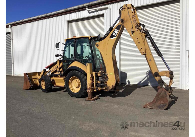 caption Caterpillar 432E Backhoe Loader