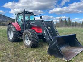 2006 Massey Ferguson 6480 Dyna-6 with loader - picture0' - Click to enlarge