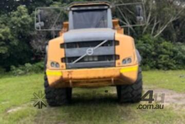 Volvo 2012   A40F