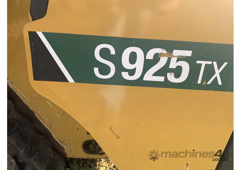 caption 2021 Vermeer S925TX Stand Behind Mini Loader