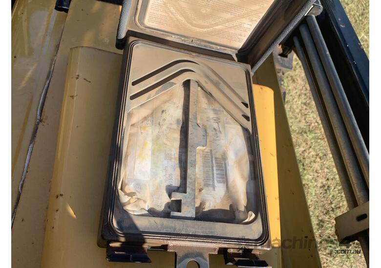 caption 2021 Vermeer S925TX Stand Behind Mini Loader