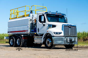 Western Star 4700 Water truck Truck Western Star 4700 Water truck Truck