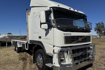 Volvo FM12-460 MK11 Sleeper Cab 6x4 Traytop/Tabletop Truck.