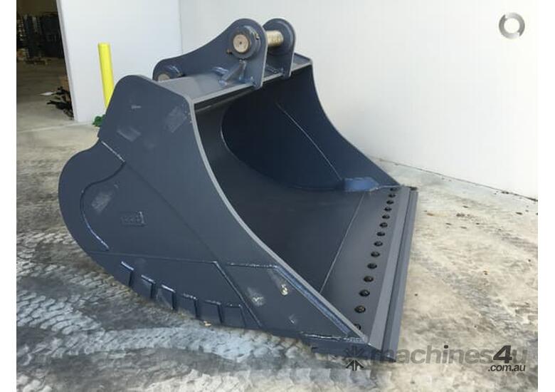 caption BETTA BILT BUCKETS 40 TONNE MUD BUCKET