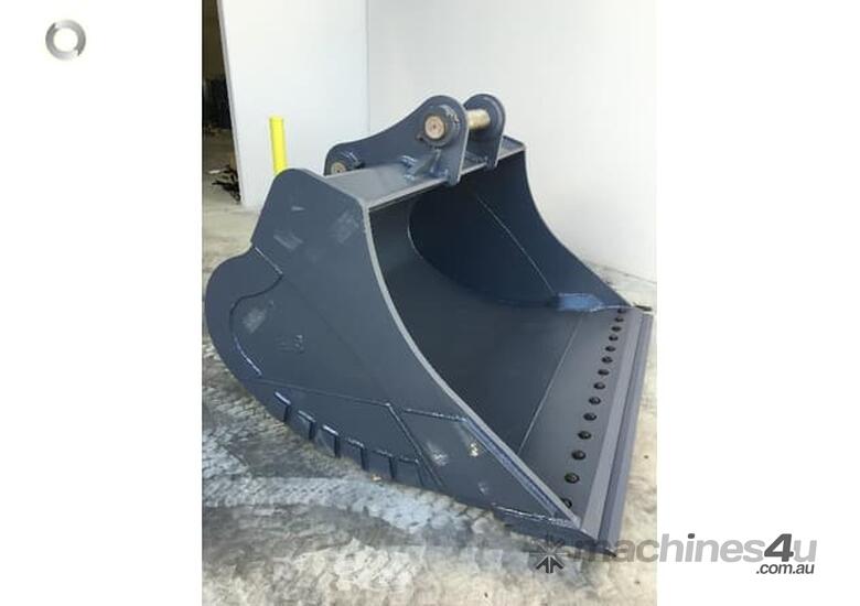 caption BETTA BILT BUCKETS 40 TONNE MUD BUCKET