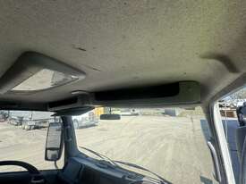 2017 Isuzu NH NLR (4x2) Tipper *Mechanical Issues* - picture0' - Click to enlarge