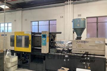 2007 Chen De Injection Moulding Machine