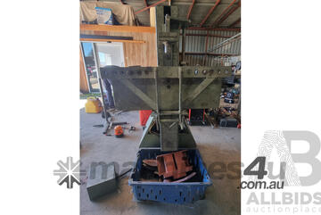 05/2001, Kellybuilt Pipe Bender/Squasher