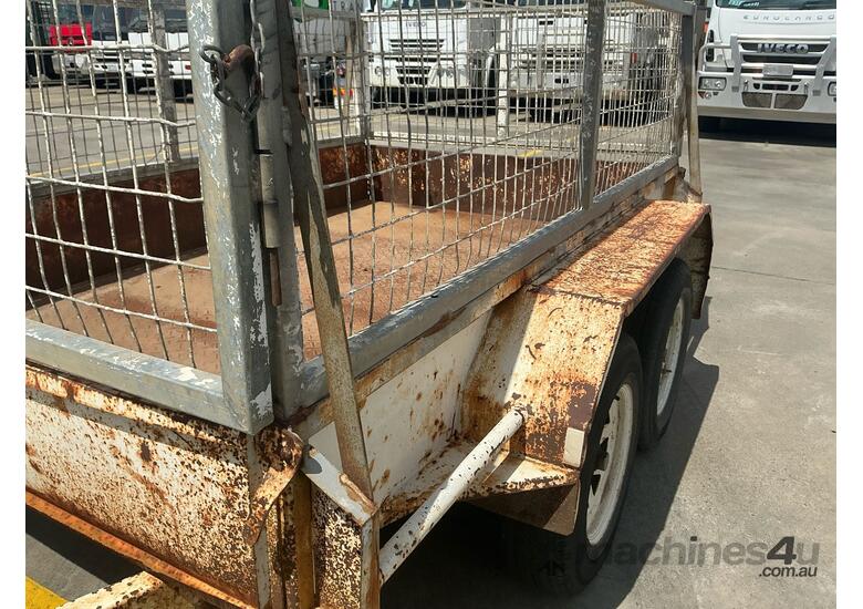 2014 HOPPERS CROSSING TRAILERS Tandem Axle Cage Trailer