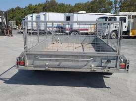 Stonegate 3M X 1.8M - picture2' - Click to enlarge