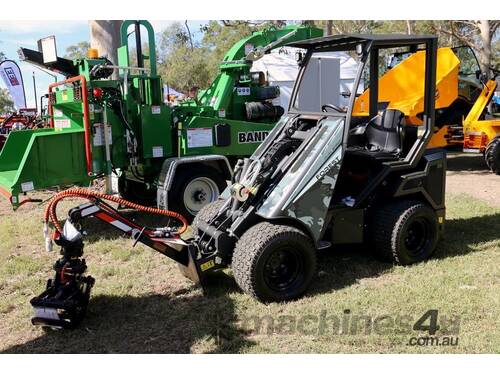 caption 2023 Cast 30T