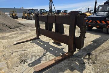 2012 Caterpillar 980K Tines 980K QH