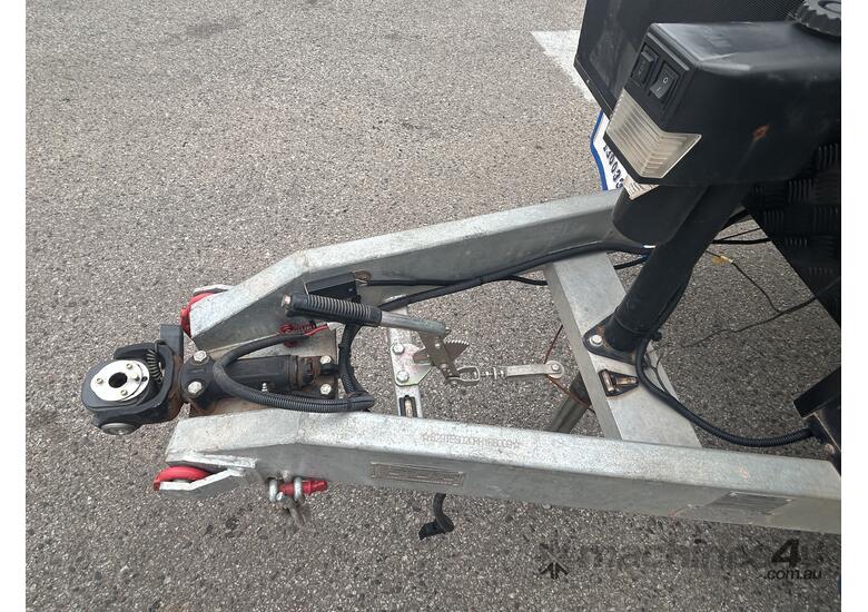 2023 Oz Star Dual-Axle Off-Road Caravan