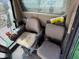 Combine Harvester & Front - picture2' - Click to enlarge