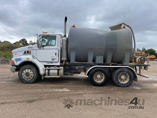 2009 Sterling LT9500 HX Water Cart