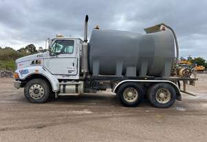2009 Sterling LT9500 HX Water Cart