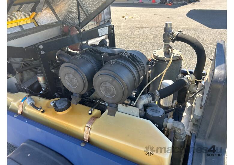 2015 Compair C76-AC/EP Single Axle Trailer Mounted Compressor