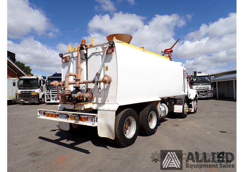 2013 Kenworth T359 8x4 Water Truck