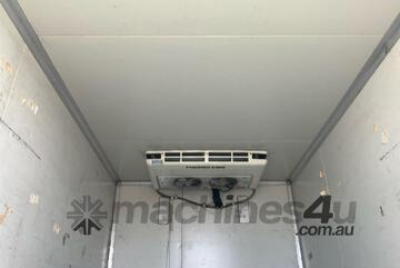 2014 Mitsubishi Fuso Canter 515 Refrigerated Pantech