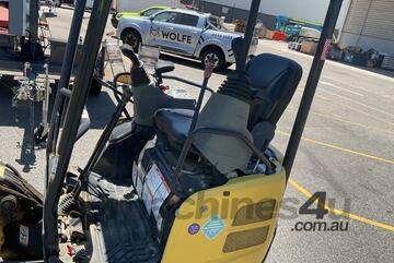 Yanmar   VI017 Excavator