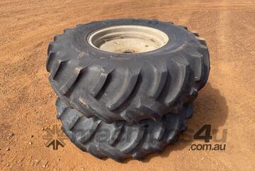 Titan 2 X Tractor Tyers & Rims