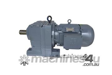 11 kw SEW-EURODRIVE Ratio 35.26 R107 DB160M4/C