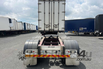 2007 Barker Heavy Duty Tri Axle Tri Axle Curtainside Roll Back A Trailer