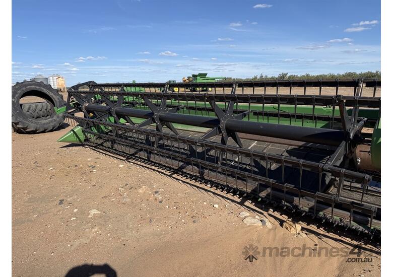 JOHN DEERE 640D DRAPER FRONT