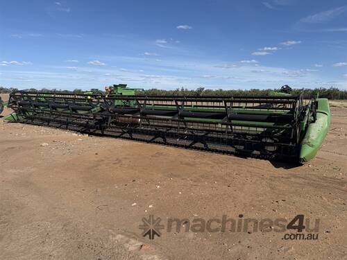 JOHN DEERE 640D DRAPER FRONT