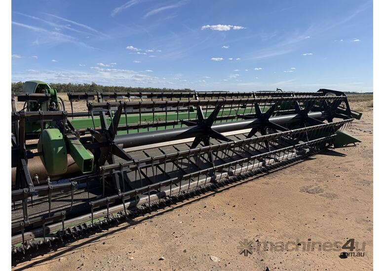 JOHN DEERE 640D DRAPER FRONT