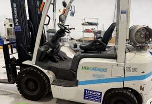 2016 UniCarriers VFHM480-CN5 Forklift Excellent Condition, Ready to Work