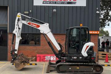 Bobcat low hour 5T Excavator