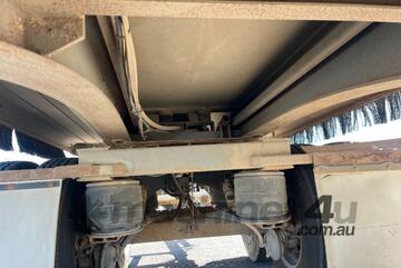 2005 Maxitrans HXW D4 Quad Axle Dog Tipping Trailer