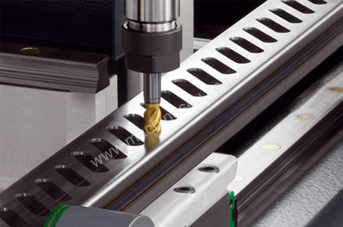 caption ELUMATEC machining centre SBZ122/53 German Quality