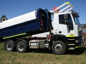 Water Truck/Tipper - picture0' - Click to enlarge