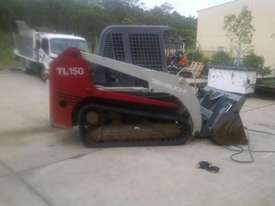 Takeuchi TL150 Tracked Loader - picture0' - Click to enlarge