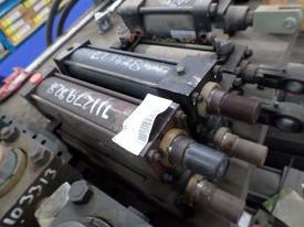 PARKER MOTION HYDRAULIC CYLINDER 3.25 INCH BORE #P - picture0' - Click to enlarge