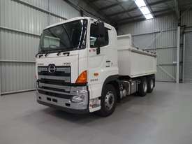 Hino FS -700 Series Tipper Truck - picture0' - Click to enlarge