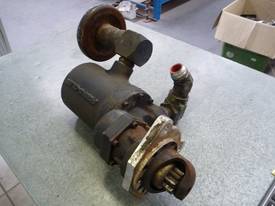DUETZ ENGINE AIR STARTER MOTOR  - picture1' - Click to enlarge